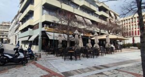 Στο Αγρίνιο το Ζαχαροπλαστείο «Συντριβάνι» από τις 5 Φεβρουαρίου θα παραμείνει κλειστό - Τα αδέρφια Ράπτη κλείνουν για... όσο διαρκέσουν οι εργασίες ανακαίνισης!