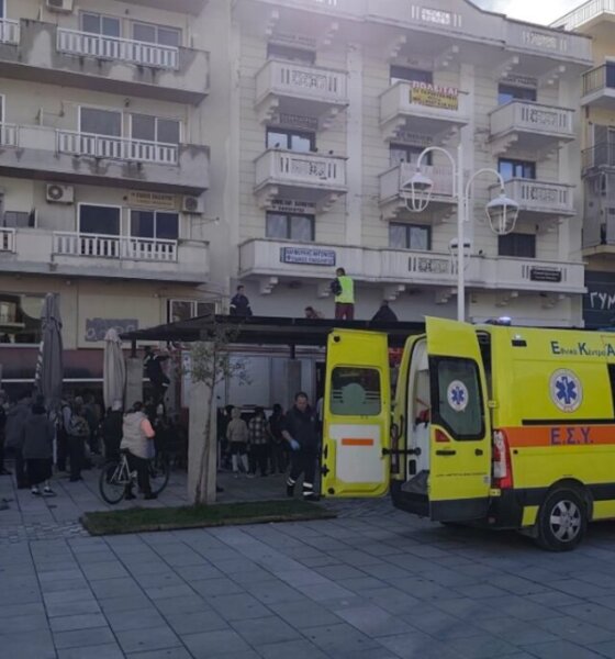 Στο Μεσολόγγι κατά τις μεσημεριανές ώρες της 16ης Φεβρουαρίου 2026 ένας άνδρας μεταφέρθηκε με ασθενοφόρο του Ε.Κ.Α.Β. στο Νοσοκομείο μετά από εργατικό ατύχημα.