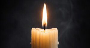 Η Λαμπρινή Μπουλάκου, χήρα Σπυρίδωνος, έφυγε από τη ζωή και στο άκουσμα της θλιβερής είδησης για τον χαμό της 68χρονης πενθεί το Καινούργιο Αγρινίου.