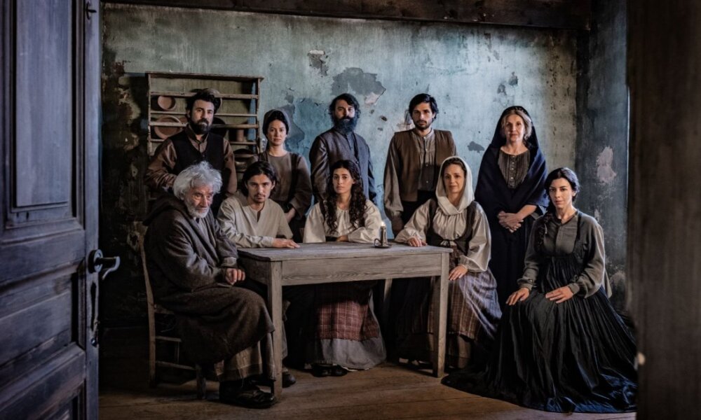 «Οι Αθώοι» κάνουν πρεμιέρα απόψε (05/02, 22:20) - Η νέα δραματική σειρά του Mega Channel με γυρίσματα στην Κέρκυρα των αρχών του 20ου αιώνα!