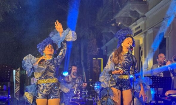 Στο Μεσολόγγι το απόγευμα του Σαββάτου, 7 Φεβρουαρίου 2026 δύναμη ήταν η έναρξη στο 41ο Καρναβάλι του Δήμου με τους Cubaneros.