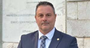 Στο Μεσολόγγι ο Δήμαρχος Ι.Π. Σπύρος Διαμαντόπουλος αναφέρει σε ανάρτησή του στα Social Media πως στοχοποιείται με ψευδείς φήμες, με ευθύνες που δεν του αναλογούν.