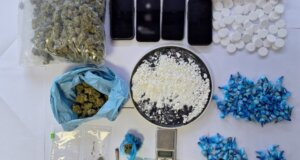 Η Ναύπακτος στο επίκεντρο της ΕΛ.ΑΣ. καθώς εξαρθρώθηκε εγκληματική οργάνωση που διακινούσε ναρκωτικά - Συνελήφθησαν τέσσερις κατηγορούμενοι.