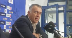 Μετά την 24η Αγωνιστική της Stoiximan SL1 ο Γιάννης Αναστασίου ήταν εμφανώς συγκινημένος από τη νίκη του Παναιτωλικού ανήμερα των γενεθλίων.