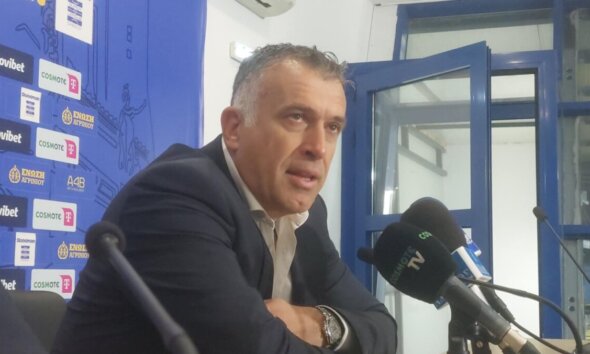 Μετά την 24η Αγωνιστική της Stoiximan SL1 ο Γιάννης Αναστασίου ήταν εμφανώς συγκινημένος από τη νίκη του Παναιτωλικού ανήμερα των γενεθλίων.