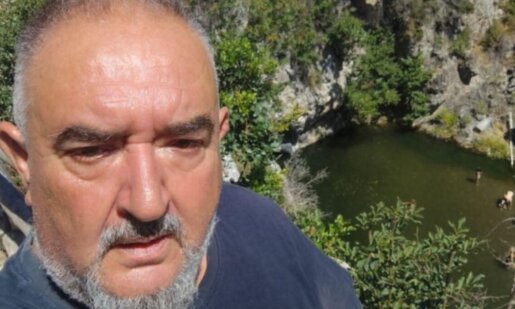 Ο Φώτης Καρκαλής δεν είναι ανάμεσά μας, μετά το χθεσινοβραδινό τροχαίο κοντά στο Αεροδρόμιο - Στον Ιερό Ναό Αγίας Τριάδος Αγρινίου το τελευταίο «αντίο» στον άτυχο 61χρονο.