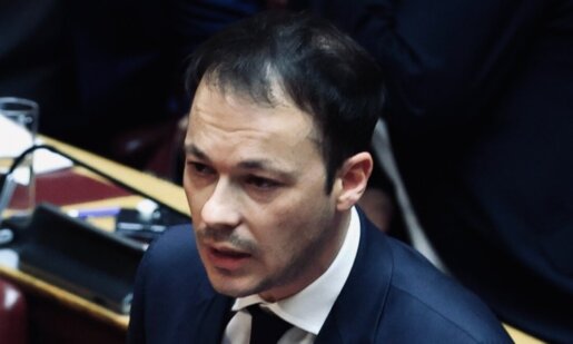 Ο Μίλτος Ζαμπάρας, Βουλευτής Αιτωλοακαρνανίας του ΣΥ.ΡΙΖ.Α. - Προοδευτική Συμμαχία στάθηκε στις υπηρεσίες της Δ.Ε.Η. που αποχωρούν από την Αμφιλοχία μέσα στους επόμενους μήνες.