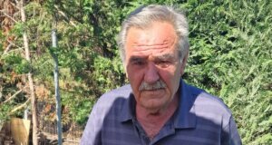 Ο Θεόδωρος Μπακογιάννης του Κωνσταντίνου άφησε την τελευταία του πνοή και η Κατοχή Ιεράς Πόλεως Μεσολογγίου «αποχαιρέτησε» τον 71χρονο πατέρα και παππού.