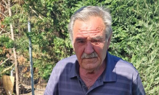 Ο Θεόδωρος Μπακογιάννης του Κωνσταντίνου άφησε την τελευταία του πνοή και η Κατοχή Ιεράς Πόλεως Μεσολογγίου «αποχαιρέτησε» τον 71χρονο πατέρα και παππού.