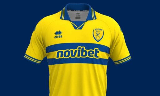 Ο Παναιτωλικός αγωνίζεται τη Δευτέρα, 9 Μαρτίου 2026 για την 24η Αγωνιστική της Stoiximan SL1 - Αποκαλύφθηκε η φανέλα που θα φορεθεί στα γενέθλια κόντρα στην Κηφισιά.