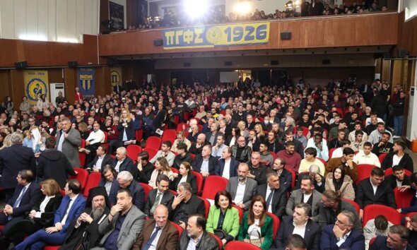 100 Χρόνια Παναιτωλικός και πλήθος κόσμου όλων των ηλικιών βρέθηκε το απόγευμα της Δευτέρας (02/03) στον Δημοτικό Κινηματογράφο «Άνεσις» σε μια βραδιά γεμάτη συγκίνηση!