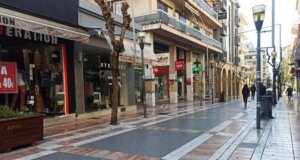 Ο Σ.Ε.Ε.Δ.Α. πριν την 25η Μαρτίου προτείνει το θερινό ωράριο λειτουργίας αλλά και ωράριο λειτουργίας τις ημέρες του Πάσχα - Ανοιχτά τα καταστήματα την Κυριακή των Βαΐων.