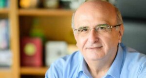 Ο Χρήστος Μπούρας, Πρύτανης του Πανεπιστημίου Πατρών δήλωσε με τον πλέον ξεκάθαρο τρόπο πως «δεν μας έχει απασχολήσει η δημιουργία ούτε Κτηνιατρικού, ούτε άλλου Τμήματος στην Αιτωλοακαρνανία».