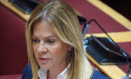 Η Χριστίνα Σταρακά, Βουλευτής Αιτωλοακαρνανίας του ΠΑ.ΣΟ.Κ. με ερώτηση στη Βουλή ζητά «να μην αποδυναμωθούν οι Πυροσβεστικές Υπηρεσίες της Αιτωλοακαρνανίας».