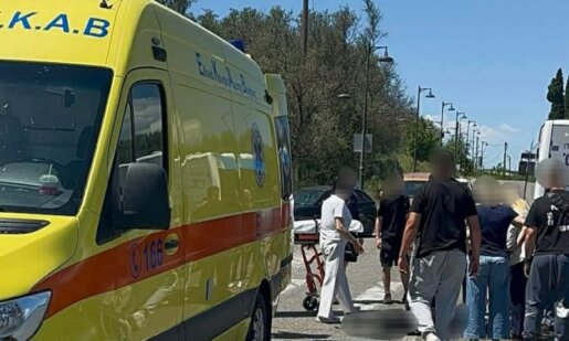 Στο Αγρίνιο και πιο συγκεκριμένα κοντά στο πρώην Πολυκλαδικό σημειώθηκε άλλο τροχαίο την 27η Απριλίου - Στο Νοσοκομείο δικυκλιστής που συγκρούστηκε με λεωφορείο.