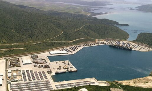 Στο Πλατυγιάλι Αστακού μετά από πάρα πολλές δεκαετίες κάτι φαίνεται να αλλάζει και αυτό έχει να κάνει με μια τεράστια επένδυση που αγγίζει τα 524 εκατομμύρια ευρώ!