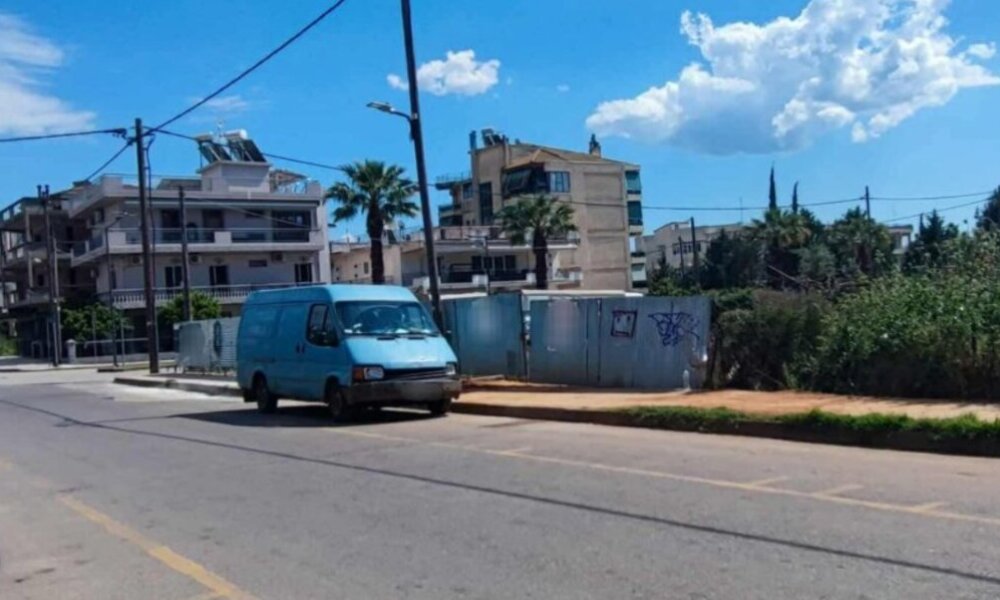 Ραγδαίες οι εξελίξεις στο Αγρίνιο μετά τη θανατηφόρα πτώση σε οικοδομή καθώς συνελήφθη από την ΕΛ.ΑΣ. το παιδί του εκλιπόντος για ανθρωποκτονία από αμέλεια.