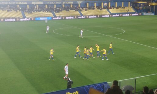 Τέλος 1ου Ημιχρόνου στο Γήπεδο της Προυσιωτίσσης για τα Play Outs της Stoiximan SL1 με το γκολ του Ματσάν από το 16ο λεπτό να χωρίζει τις δύο ομάδες.