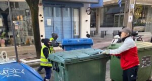 Στο Αγρίνιο -όπως και σε άλλες πόλεις της Ελλάδας- κάποιοι συνάνθρωποί μας όπως οι εργαζόμενοι της καθαριότητας βρίσκονται στο πόστο τους ακόμη και το Πάσχα!