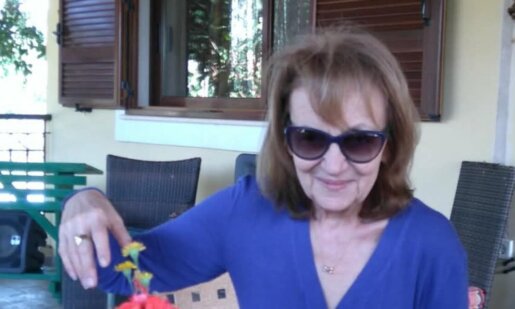 Το Αγρίνιο πενθεί καθώς η Κλεάνθη Παπαδημητρίου - Κωτσαρέλη έφυγε από τη ζωή σε ηλικία 79 ετών και το διαδικτυακό μήνυμα της κόρης της είναι πράγματι σπαρακτικό.