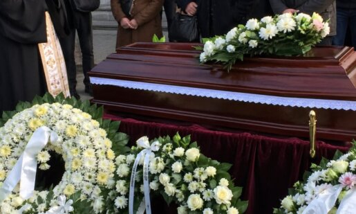 Ο Σπυρίδων Κατραούρας άφησε την τελευταία του πνοή και στη Σκάλα Ναυπακτίας πενθούν για τον χαμό του 67χρονου, αδερφός Ιερομόναχου ο εκλιπών.