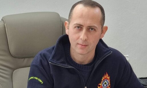 Ο Παναγιώτης Μπούρος είναι ο Σταμνιώτης που σκοπεύει να αφοσιωθεί στην Παναγία την Προυσιώτισσα μετά από 26 χρόνια προσφοράς στην Πυροσβεστική Υπηρεσία.