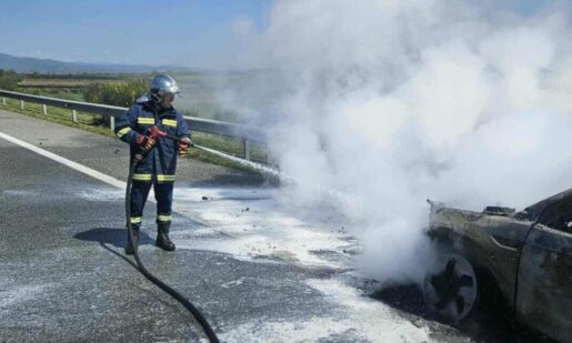Στο επίκεντρο των εξελίξεων η Ιόνια Οδός κι αυτό γιατί το πρωί της Μεγάλης Τετάρτης, 08 Απριλίου 2026 ένα όχημα κάηκε ολοσχερώς στο ύψος της Ρίγανης, βγήκαν άμεσα οι επιβάτες.