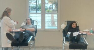 Στο Παπαστράτειο Μέγαρο Αγρινίου το πρωί της 1ης Απριλίου πραγματοποιήθηκε Εθελοντική Αιμοδοσία και Bazaar από τη «Φλόγα» ενόψει του Πάσχα!