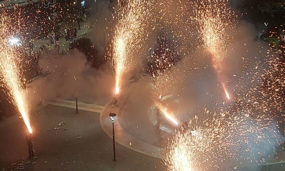 Μεγάλη Παρασκευή 2026 στο Αγρίνιο και για άλλη μια χρονιά μικροί και μεγάλοι απόλαυσαν από κοντά το Έθιμο των Χαλκουνιών, μετά το τη συνάντηση των Επιταφίων.