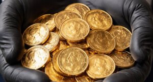 Στο Μεσολόγγι η ΕΛ.ΑΣ. προχώρησε σε σύλληψη άνδρα για κλοπές σε σπίτια μία εκ των οποίων έγινε Μεγάλη Παρασκευή εκεί όπου άνδρας αφαίρεσε λίρες και μετρητά.