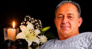 Ο Αριστοτέλης (Άρης) Ζήσης του Κωνσταντίνου άφησε την τελευταία του πνοή και η Καψοράχη Μακρυνείας πενθεί για τον χαμό του 52χρονου.