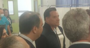 Ο Άδωνις Γεωργιάδης μέσα από την μη επίσημη επίσκεψή του στα Νοσοκομεία Αγρινίου και Ι.Π. Μεσολογγίου έκανε αναφορά στον αριθμό προσλήψεων σε Γιατρούς.
