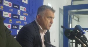 Ο Γιάννης Αναστασίου μετά την ήττα του Παναιτωλικού από την Κηφισιά στο Αγρίνιο για την 6η Αγωνιστική των Play Outs της Stoiximan SL1 ήταν εμφανώς απογοητευμένος.