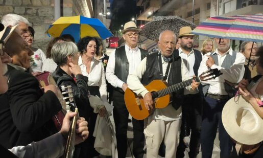 Βράδυ Παρασκευής στο Αγρίνιο και οι Κανταδόροι του «Ορφέα» τίμησαν τη μνήμη του Ηλία Κωτσαρέλη, παραμονή του Πολιούχου της πόλης μας του Αγίου Χριστοφόρου.