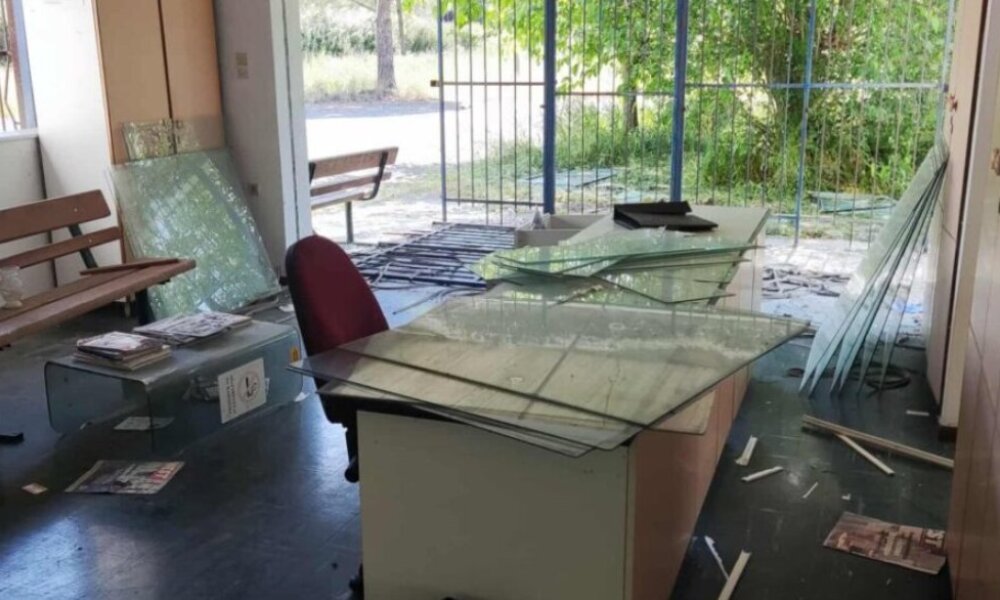 Στο Κέντρο Τεχνικού Ελέγχου Οχημάτων (Κ.Τ.Ε.Ο.) Αγρινίου οι υπάλληλοι το πρωί της Τρίτης, 5 Μαΐου 2026 ήρθαν αντιμέτωποι με ένα πρωτόγνωρο σκηνικό...