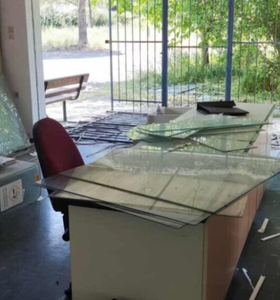 Στο Κέντρο Τεχνικού Ελέγχου Οχημάτων (Κ.Τ.Ε.Ο.) Αγρινίου οι υπάλληλοι το πρωί της Τρίτης, 5 Μαΐου 2026 ήρθαν αντιμέτωποι με ένα πρωτόγνωρο σκηνικό...