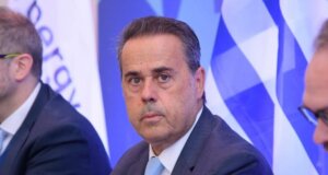 Εν μέσω... Παναιτωλικού ο Υπουργός Περιβάλλοντος και Ενέργειας, Σταύρος Παπασταύρου, πραγματοποιεί το Σάββατο, 2 Μαΐου 2026 απογευματινή επίσκεψη στο Αγρίνιο.