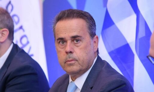 Εν μέσω... Παναιτωλικού ο Υπουργός Περιβάλλοντος και Ενέργειας, Σταύρος Παπασταύρου, πραγματοποιεί το Σάββατο, 2 Μαΐου 2026 απογευματινή επίσκεψη στο Αγρίνιο.