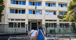 Ολοκληρώθηκε το πρωί της 6ης Ιουνίου το πρώτο μέρος σε ό,τι αφορά τις Πανελλαδικές Εξετάσεις 2026, υποψήφιοι μίλησαν στο AgrinioTimesTV για τα θέματα σε σε Ιστορία, Οικονομία και Φυσική.