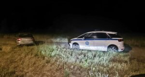 Στο Αγγελόκαστρο κατά τις βραδινές ώρες του Σαββάτου (20/06) εντοπίστηκε νεκρός ένας ηλικιωμένος στην άκρη του δρόμου, ήταν χωρίς τα ρούχα του.