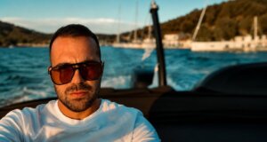 Η Ομάδα Paleros Yacht Services με αφορμή την απώλεια του 31χρονου Λευτέρη Σώζου αναφέρει πως «είναι δύσκολο να αποδεχτούμε ό,τι κάποιος τόσο νέος έφυγε από κοντά μας τόσο σύντομα».