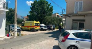 Στο Ξηρόμερο μια οικογένεια μεταφέρθηκε σε Ψυχιατρική Κλινική, πιο συγκεκριμένα μιλάμε για ηλικιωμένη με τα παιδιά της κι όλα αυτά έπειτα από εισαγγελική εντολή.