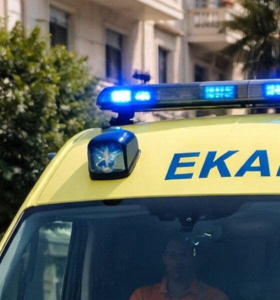 Στην Πάτρα νοσηλεύεται ένα 11χρονο κορίτσι από το Μεσολόγγι το οποίο μεταφέρθηκε με ασθενοφόρο του Ε.Κ.Α.Β. σε Νοσοκομείο έπειτα από σοβαρό τροχαίο.