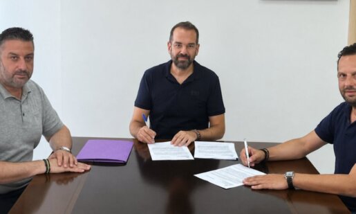 Ο Αγρινιώτης Περιφερειάρχης Νεκτάριος Φαρμάκης προχώρησε σε νέες υπογραφές για εκτεταμένα έργα αντιπλημμυρικής θωράκισης 4 εκ. ευρώ στον Δήμο Άκτιου-Βόνιτσας.
