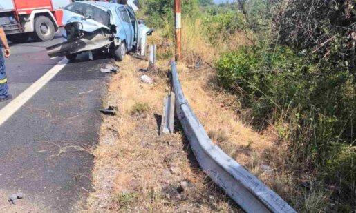 Σε ό,τι αφορά το σοβαρό τροχαίο στην Ε.Ο. Ναυπάκτου-Ιτέας οι νεότερες πληροφορίες αναφέρουν πως ο 23χρονος είναι στο χειρουργείο, σε σοβαρή κατάσταση και η 53χρονη μητέρα του.