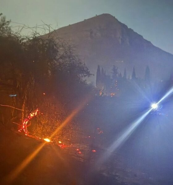 Ο Δήμος Ξηρομέρου σύμφωνα με όσα ανέφερε ο Γιάννης Τριανταφυλλάκης βίωσε πολύ δύσκολες ώρες μέσα στη νύχτα καθώς φωτιά ξέσπασε τα ξημερώματα στο Αρχοντοχώρι.