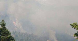 Δύσκολη μέρα η 13η Αυγούστου και για το Θέρμο, αφού στον Δρυμώνα ξέσπασε το απόγευμα μεγάλη πυρκαγιά, ισχυρή ήταν η κινητοποίηση της Πυροσβεστικής Υπηρεσίας.