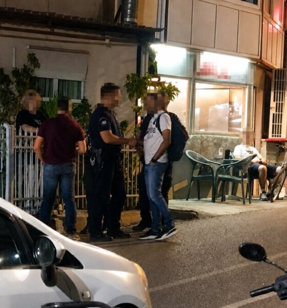 Στη Λεπενού Αγρινίου κατά τις βραδινές ώρες της Κυριακής (02/08) σημειώθηκε ένα σοβαρό επεισόδιο ανάμεσα σε έναν άνδρα και συγγενικό του πρόσωπο.