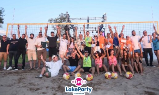 Στη Λίμνη Τριχωνίδα στο πλαίσιο του «Lake Party Trichonida 2026» ολοκληρώθηκε το 15ο Lake Volley με ρεκόρ συμμετοχών και δυνατές αθλητικές αναμετρήσεις,