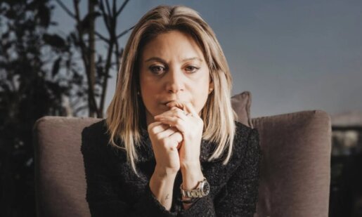 Το Ανεξάρτητο Κίνημα Πολιτών Ελπίδα για τη Δημοκρατία - Μαρία Καρυστιανού αναρωτιέται γιατί όλοι ασχολούνται με ένα Μέλος... απ' το Μεσολόγγι.